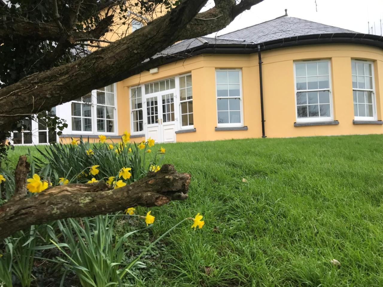 Emlagh House Hotel Dingle Exterior photo