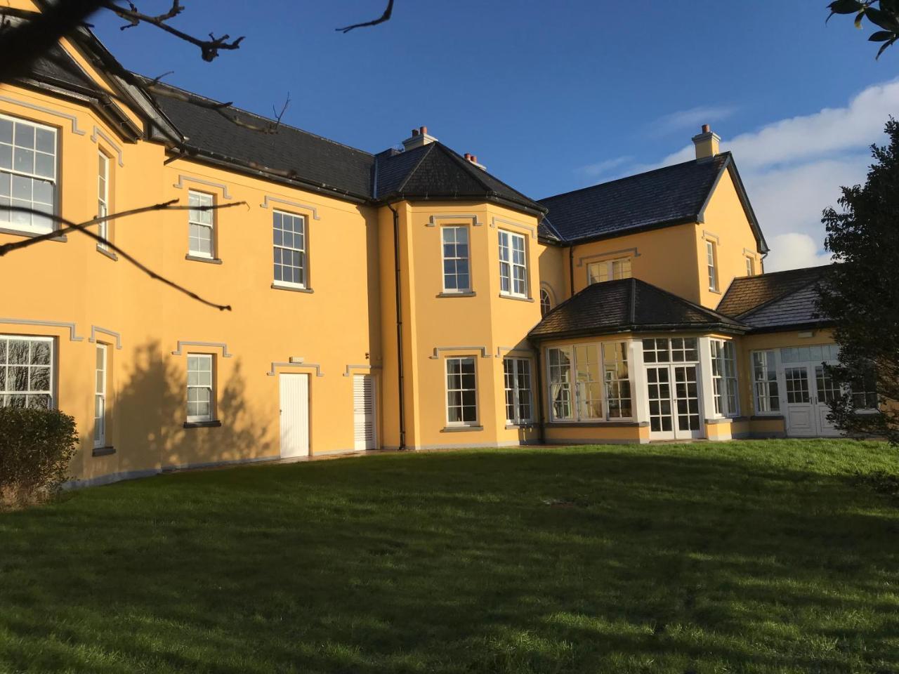 Emlagh House Hotel Dingle Exterior photo